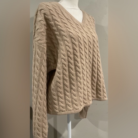 LEVI’S WOMENS RAE CABLE KNIT V NECK CROPPED WOOL SWEATER BEIGE SZ L NWT - Picture 7 of 12